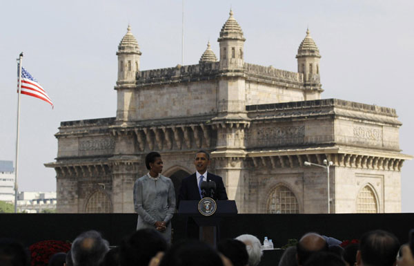 Obama sees 'win-win' relationship with India
