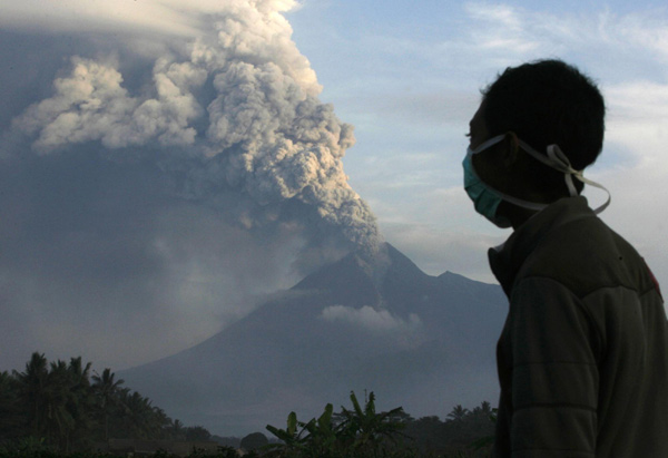 Death toll from Indonesian volcano rises to 153