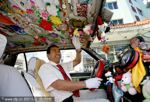 Driver turns taxi into box of toys