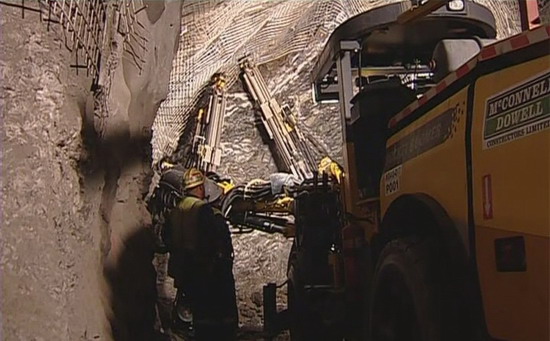 Rescuers to drill hole at New Zealand coal mine