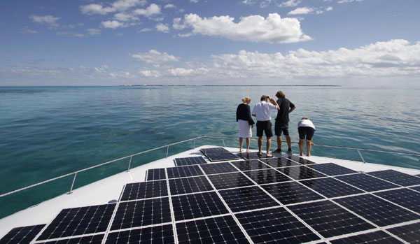 World's largest solar-powered boat in Cancun