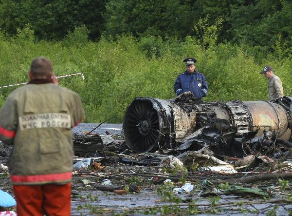 44 killed in Russian plane crash, 8 survivors