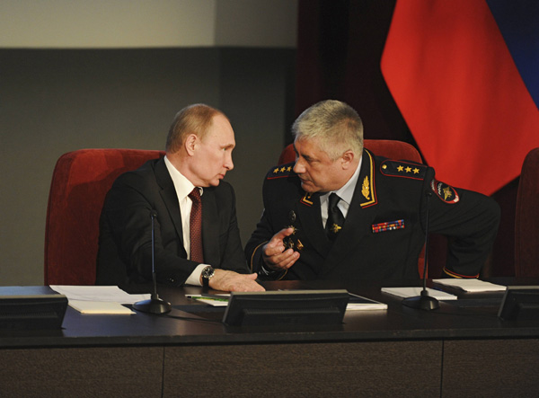 Putin signs law on Crimea accession