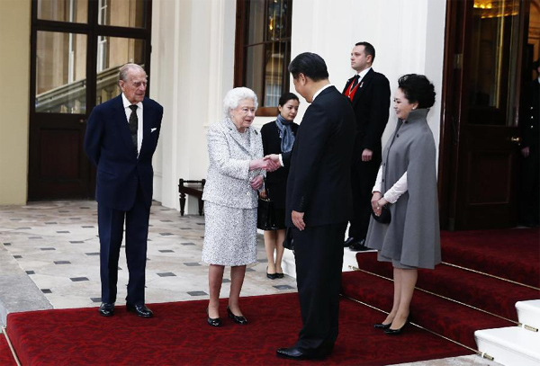 Xi bids farewell to British Queen