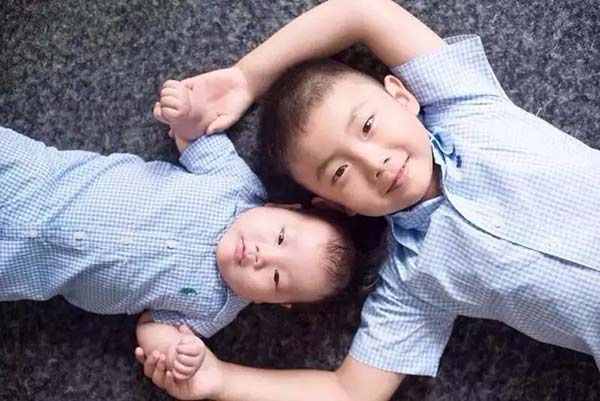 Two-child policy expected to be approved by top legislature