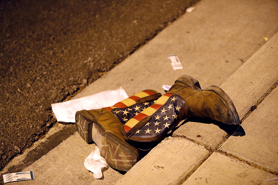 59 dead, 527 injured in Las Vegas shooting