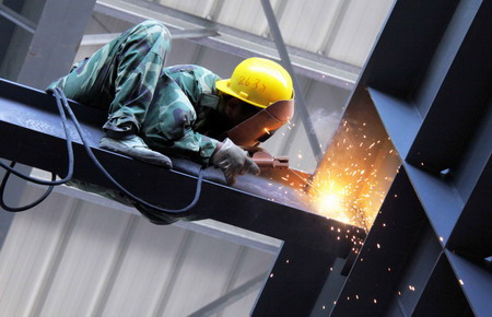 Industrial output growth to slow in 2011