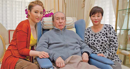 Macao casino tycoon says he was given raw deal