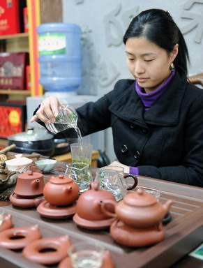 Investors get picky about rare, exotic teas