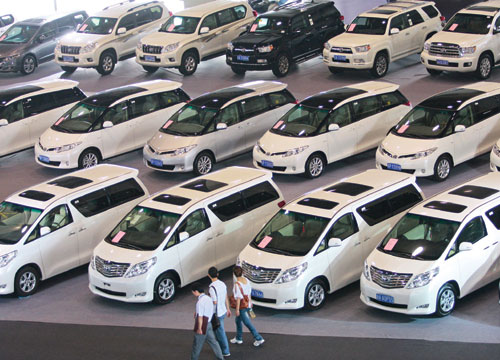 Car rental companies look for boost
