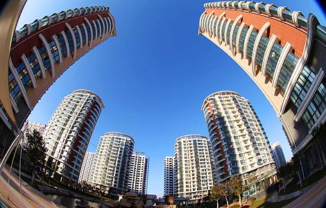 China's Q4 property loans accelerates