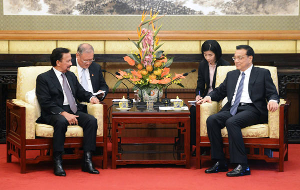 Premier pledges closer economic ties with Brunei