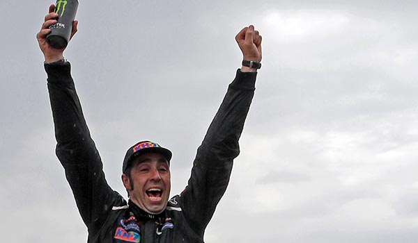 Spaniard wins Dakar rally in contrived finish