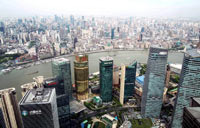 Urbanization can close China's income gap: OECD economist