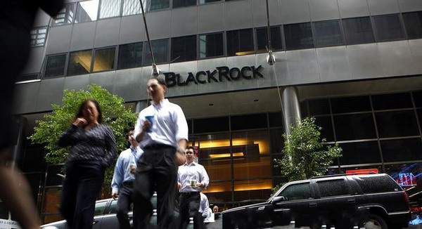 BlackRock licensed to invest further in China
