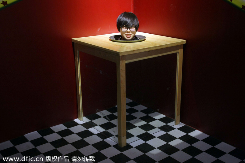 3D magic art show opens in Shanghai