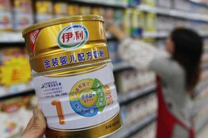 China tightens controls on imports of baby formula
