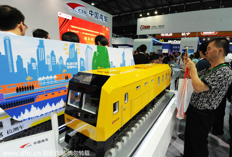 Amazing trains on display in Shanghai