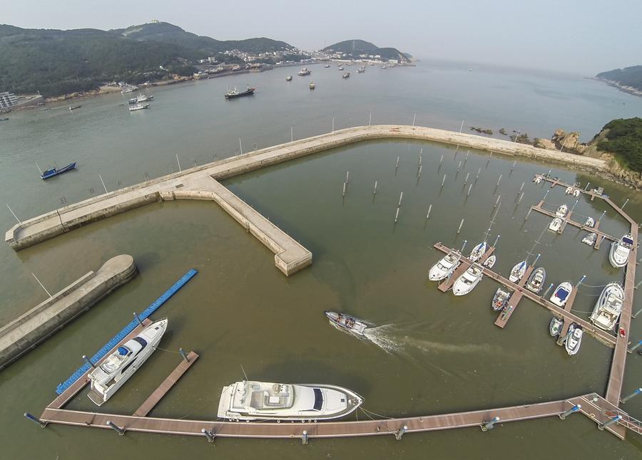 Zhoushan intl boat show under way