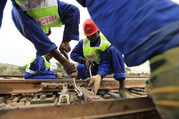 Work wraps up on key Angolan railway project