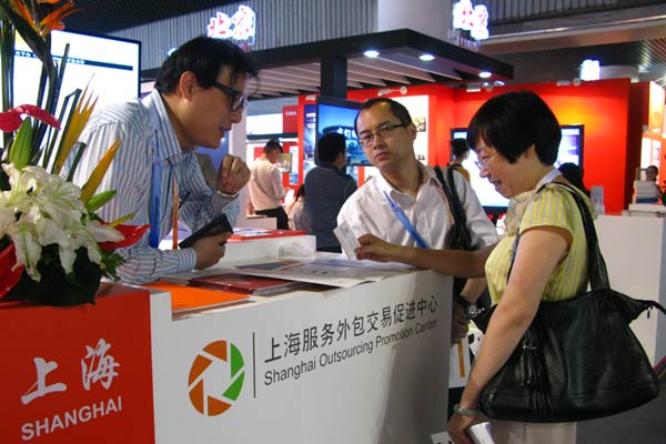 China to boost service outsourcing sector
