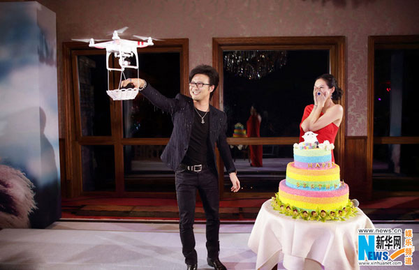 Drone shines in Wang Feng's proposal to Zhang Ziyi