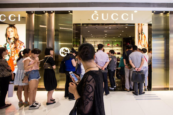 Jakke midler krig Gucci launches 50% discount in China[3]|chinadaily.com.cn