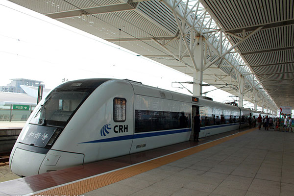 China's new rail giant bags first overseas deal from India
