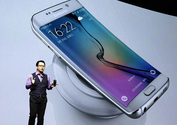 Samsung glamor days over as it fights to save mobile market share