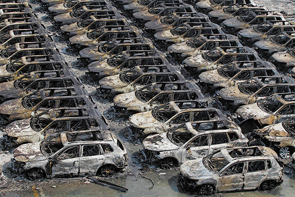 Foreign automakers feel force of Tianjin explosions