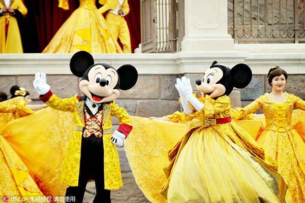 Shanghai Disney receives over 1 million visitors