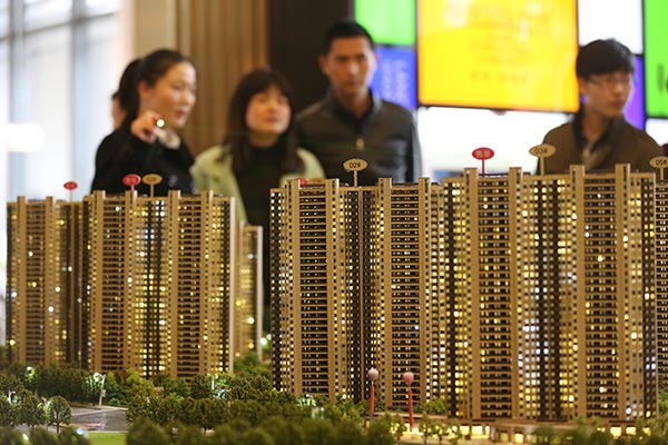 China's property investment growth further accelerates