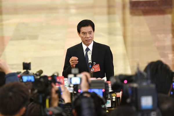 China to adjust trade growth pattern: Commerce minister