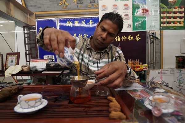 'Tea road' takes a Sri Lankan to Chinese home