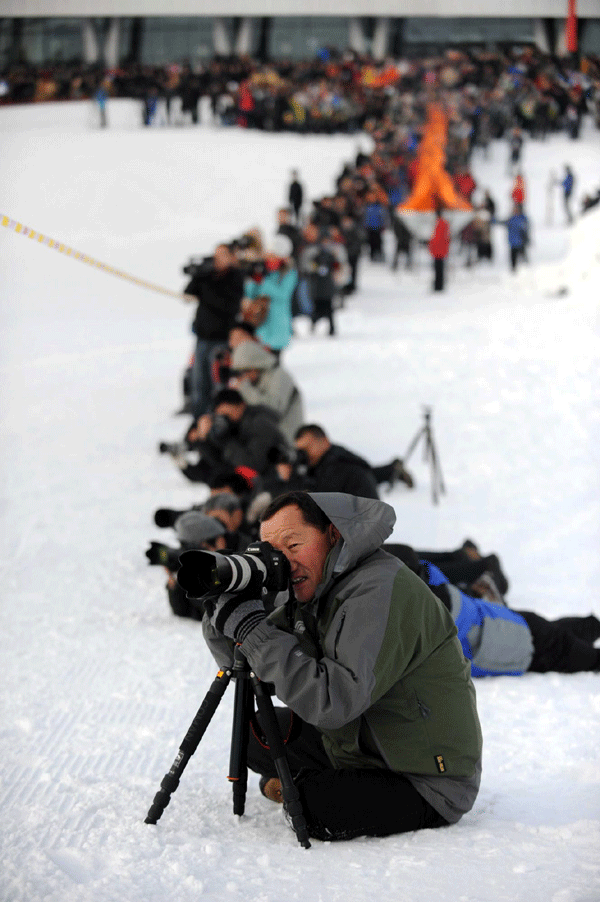Ice and Snow Festival rides into Xinjiang