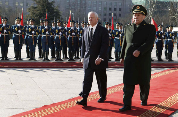 US Secretary of Defense visits China