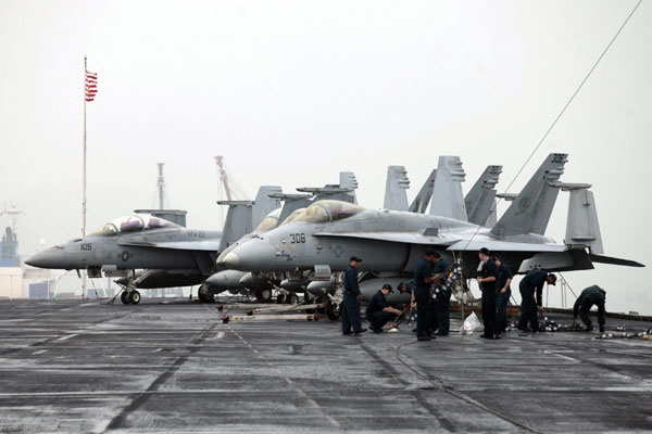 US aircraft carrier arrives in HK on 4-day visit
