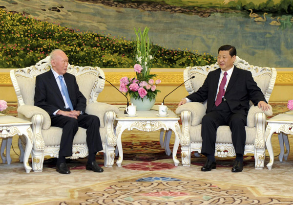 Xi calls for enhanced ties with Singapore on ASEAN issues