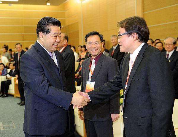 Sound cross-Strait relations must be maintained: official