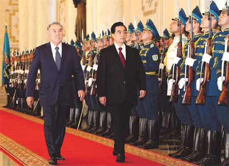 China, Kazakhstan agree on closer ties