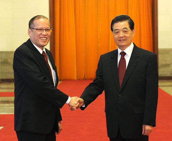 Hu reaffirms stance on South China Sea