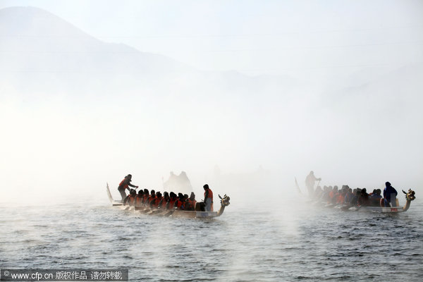 Dragon boat race ahead of festival