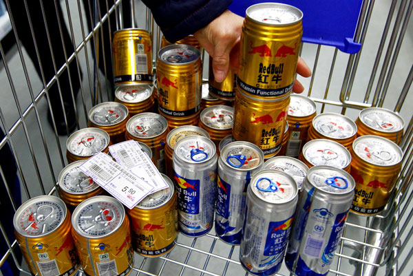 Stores pulling Red Bull on health fears