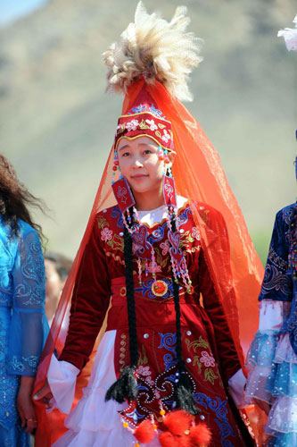 Tourism festival kicks off in NW China