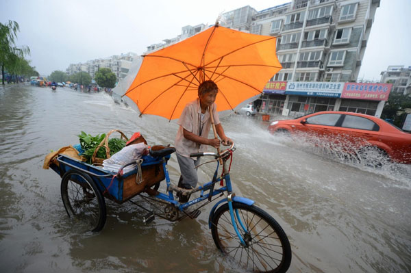 Torrential rains to soak south China