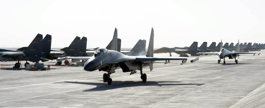 Large-scale air combat drill held in NW China