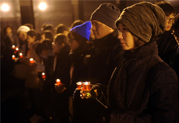 Massacre victims remembered at Nanjing vigil