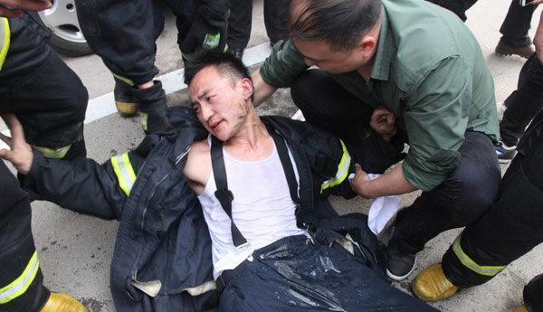 Central China hotel fire kills 11