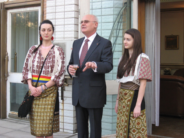Romanian Embassy in Beijing opens its doors