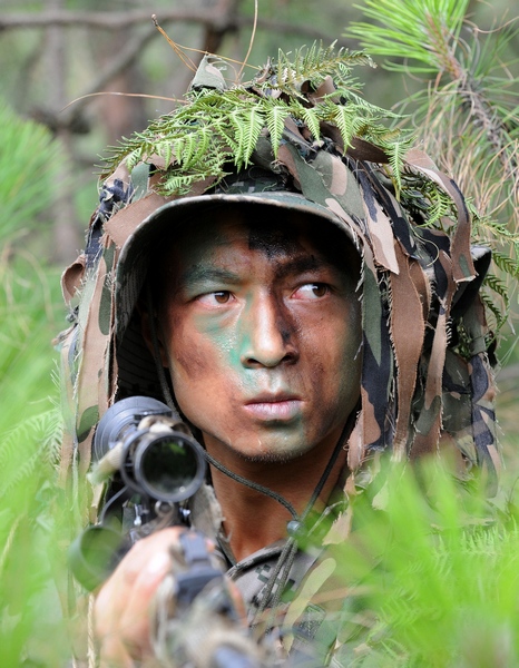 200 soldiers finish sniper training